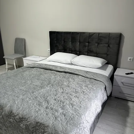Central Apartments Prilimanskoye Room photo