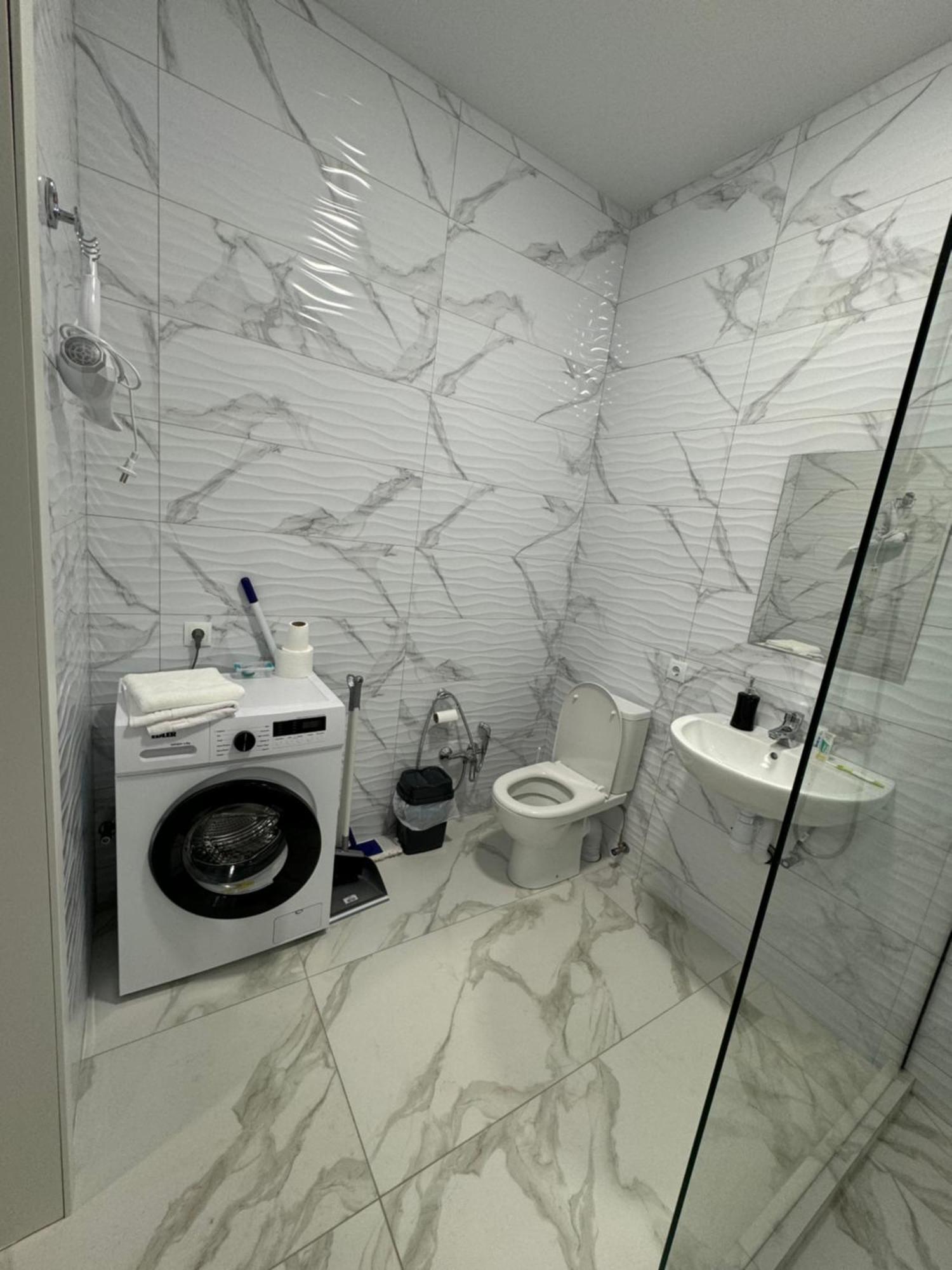 Central Apartments *