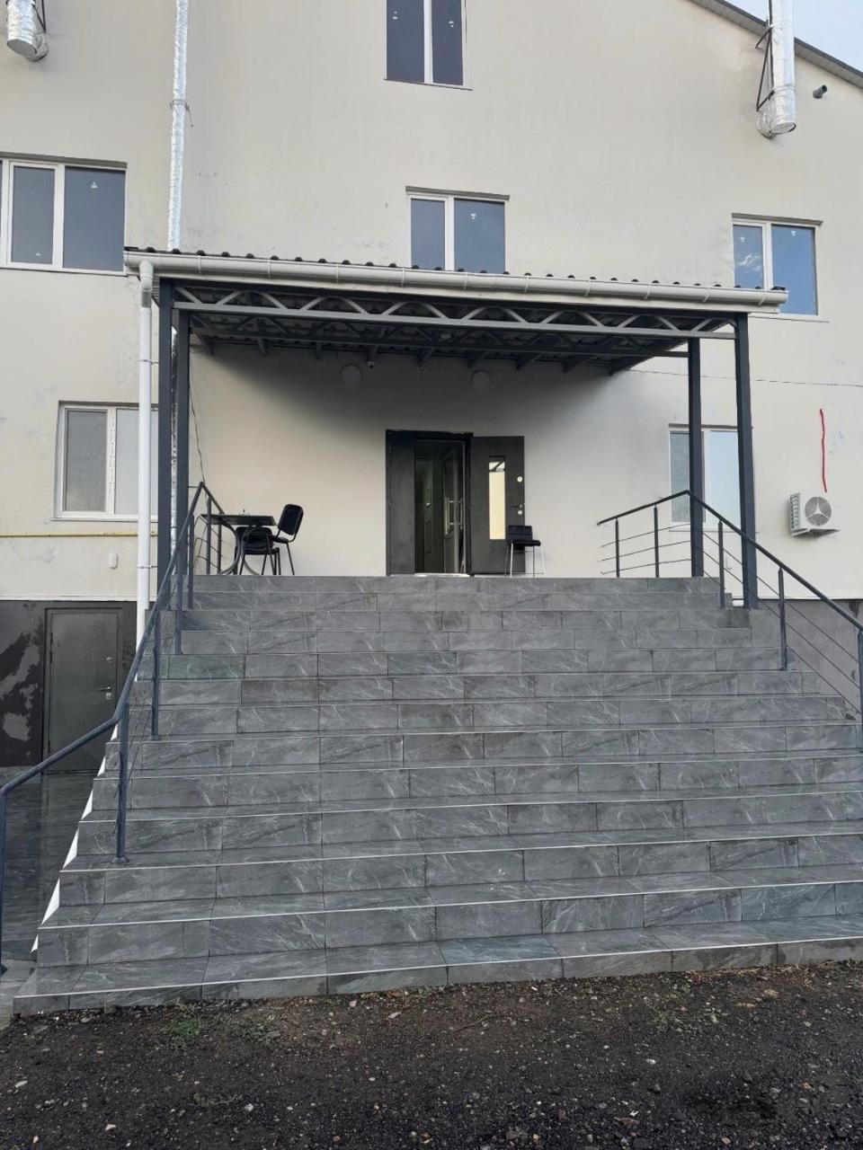 Central Apartments * Prilimanskoye